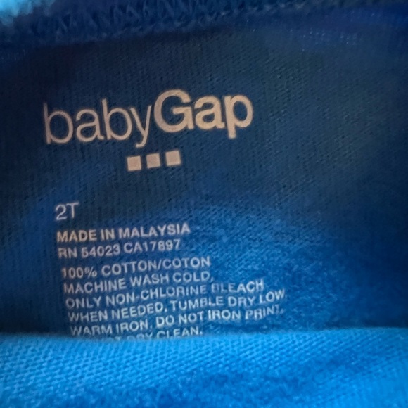 Gap Boys Cotton Long Sleeve tee - Picture 2 of 2